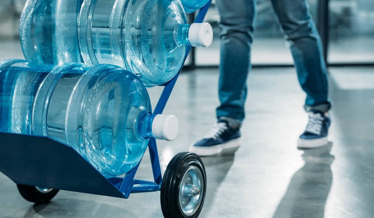 Water Delivery in Tampa: How to Choose the Right Company